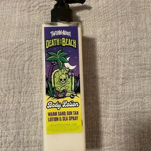 Twisted allure lotion